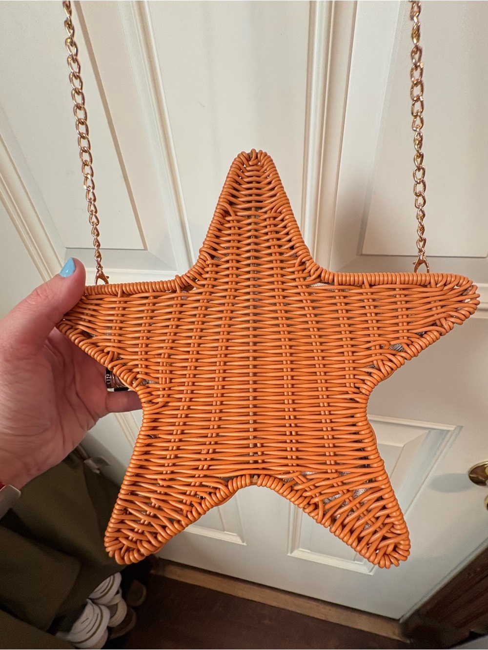 Tommy Bahama sea Star Crossbody Bag - Picture 6 of 7